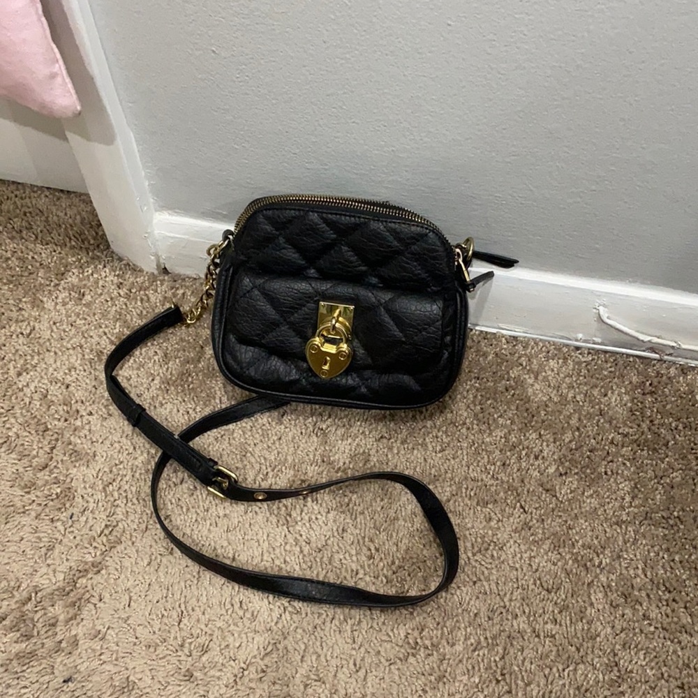 Black juicy couture crossbody